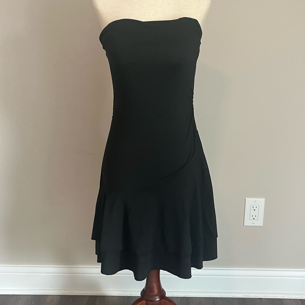 Y2K Strapless Black Flared Mini Dress
